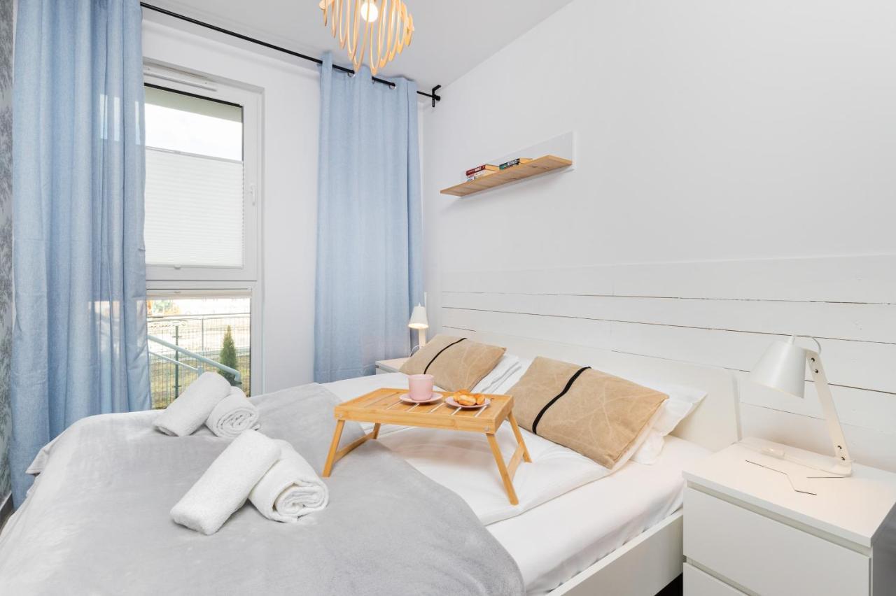Stylish Rajska With Free Parking In Downtown By Renters Leilighet *