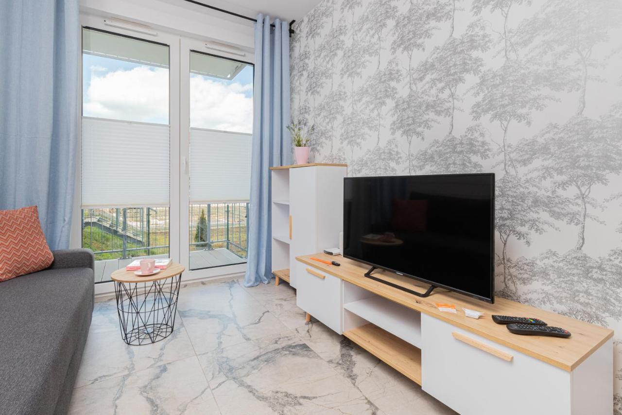 Stylish Rajska With Free Parking In Downtown By Renters Gdansk