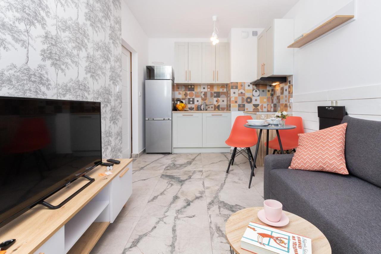 Stylish Rajska With Free Parking In Downtown By Renters Apartament *
